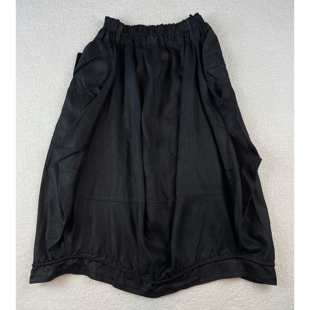 NELLY • Black High-Waisted Midi Skirt, M - Picture 8 of 16